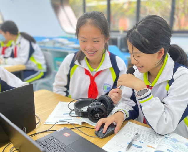 根据每个孩子的学习状况实时调整教育策略完成个性化学习体会 根据每个孩子的学习状况实时调整教育策略完成个性化学习体会